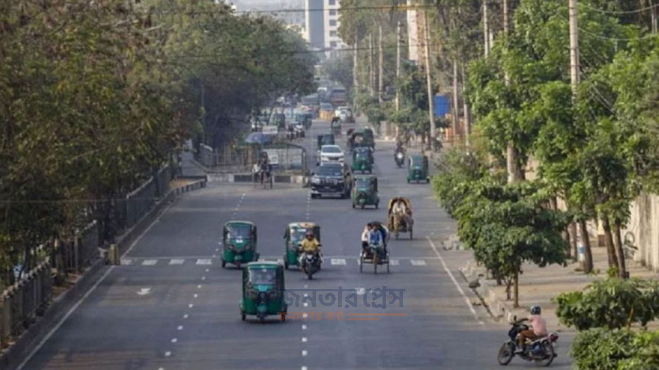 ঢাকার বাতাস আজ ‘সহনীয়’, বায়ুদূষণের শীর্ষে কাম্পালা