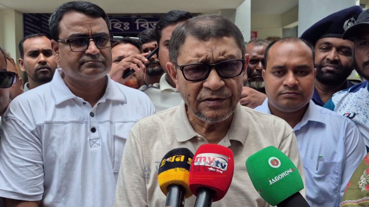 তিন বছরে সব উপজেলা স্বাস্থ্য কমপ্লেক্স আধুনিকায়নের পরিকল্পনা: স্বাস্থ্যমন্ত্রী